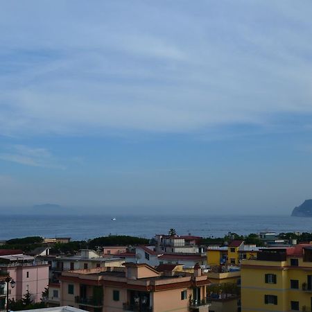 Hotel Santa Marta Pozzuoli Buitenkant foto