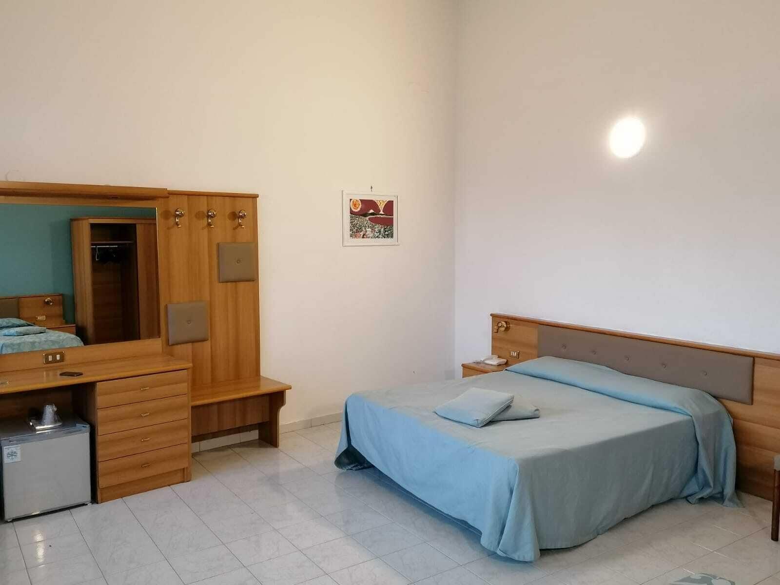 Hotel Santa Marta Pozzuoli Buitenkant foto