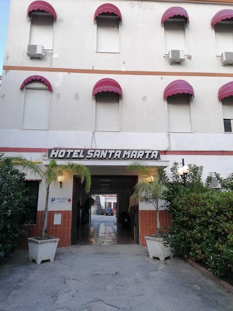 Hotel Santa Marta Pozzuoli Buitenkant foto