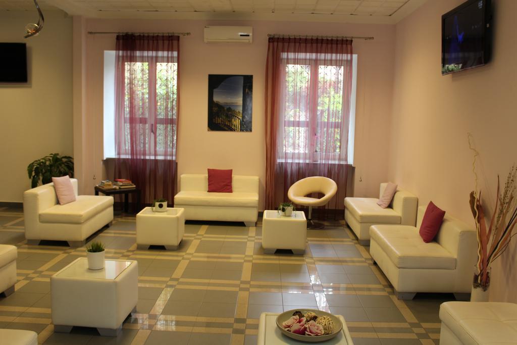 Hotel Santa Marta Pozzuoli Buitenkant foto