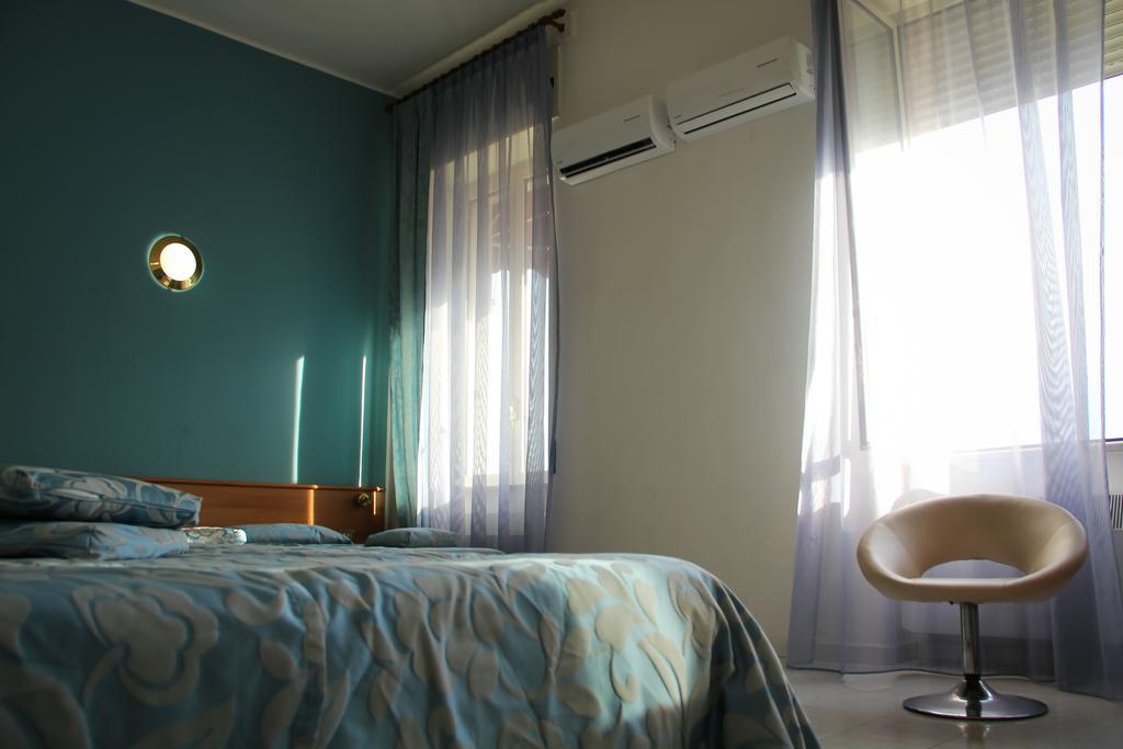 Hotel Santa Marta Pozzuoli Buitenkant foto